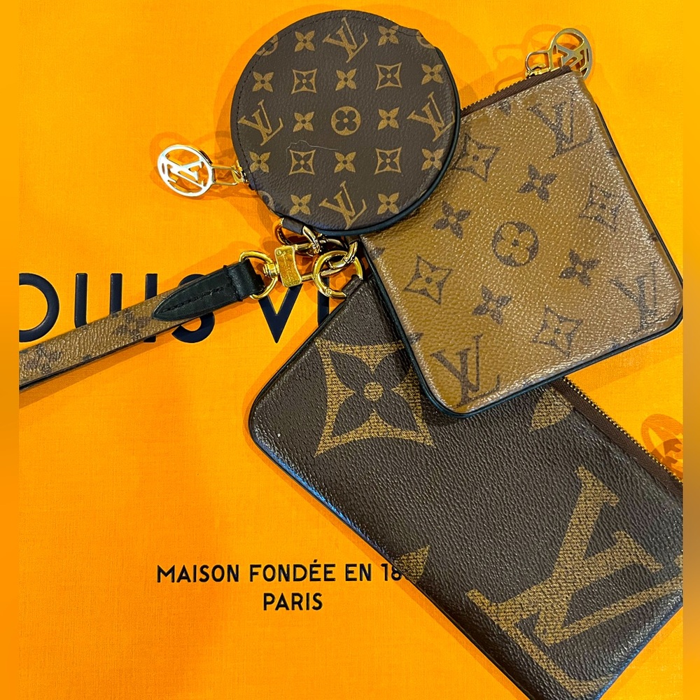 Louis Vuitton Wristlet Wallet